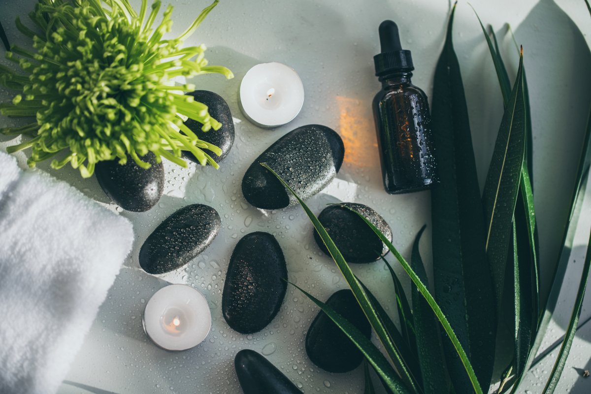 ACC-covered acupuncture treatment available in Rosedale, Albany, and Auckland's North Shore including Unsworth Heights - natural pain relief by certified acupuncturists at Auckland Wellness Centre.